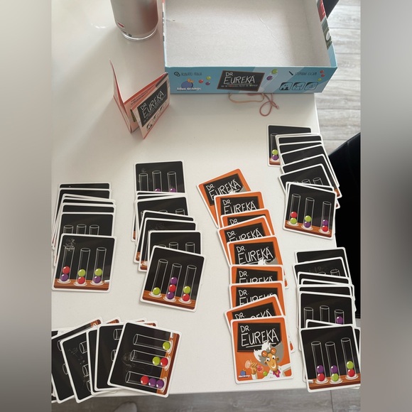 blue orange dr. eureka 2-4 players, ages 8 and up - Picture 8 of 11